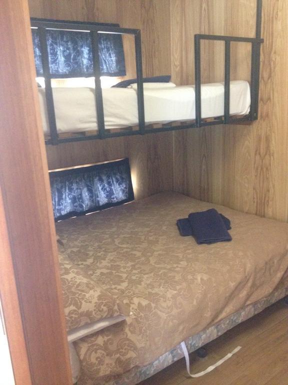 Hotel Hillcrest Tourist Park St Helens Pokoj fotografie